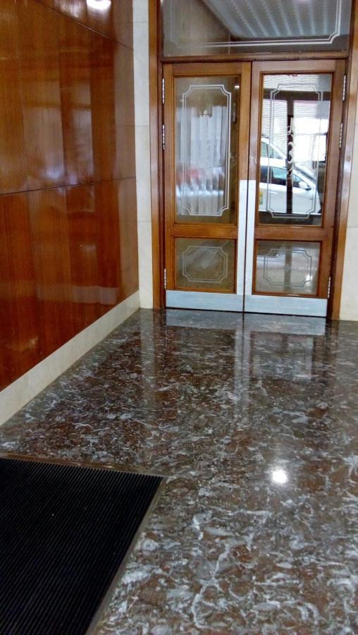 Piso Tenor Gayarre Apartamento Saragoça Exterior foto